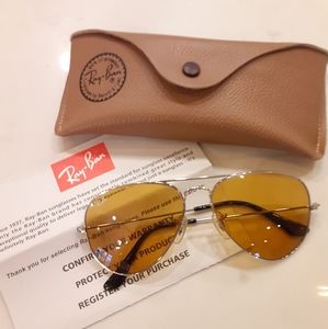 Authentic Aviator Gradient Ray Bans